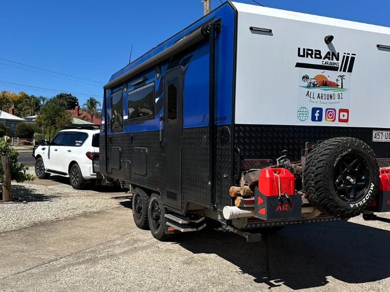 Checklist Before Towing A Caravan - Van Hooked Up