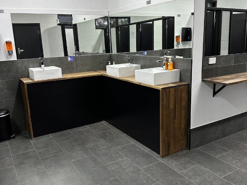 What is good caravan park bathroom etiquette